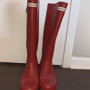 Hunter rain boots, tall, matte red